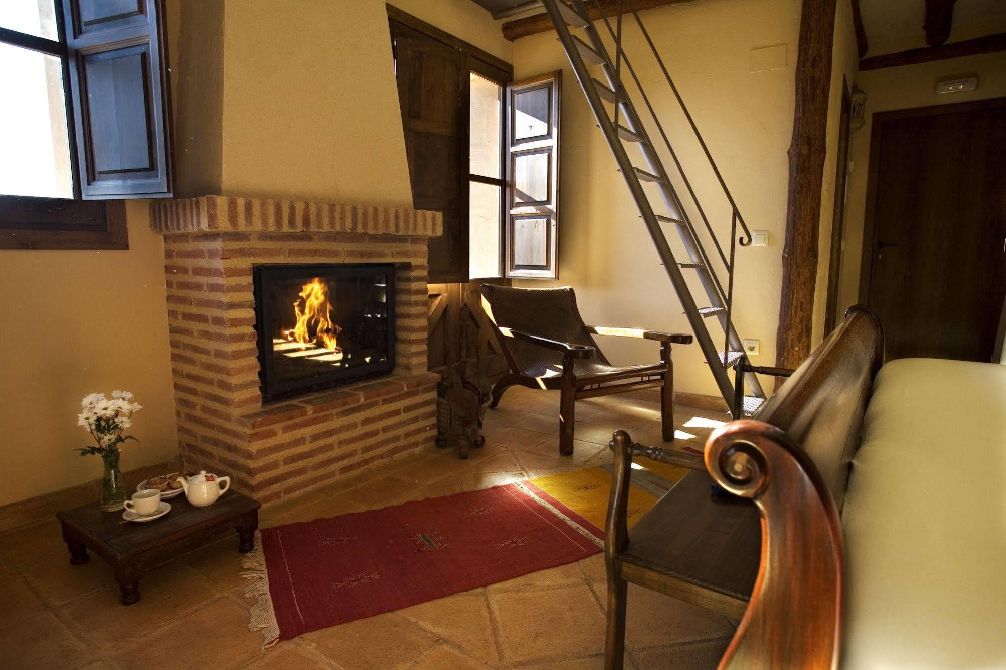 Hotel Rural La Data Gallegos Eksteriør bilde
