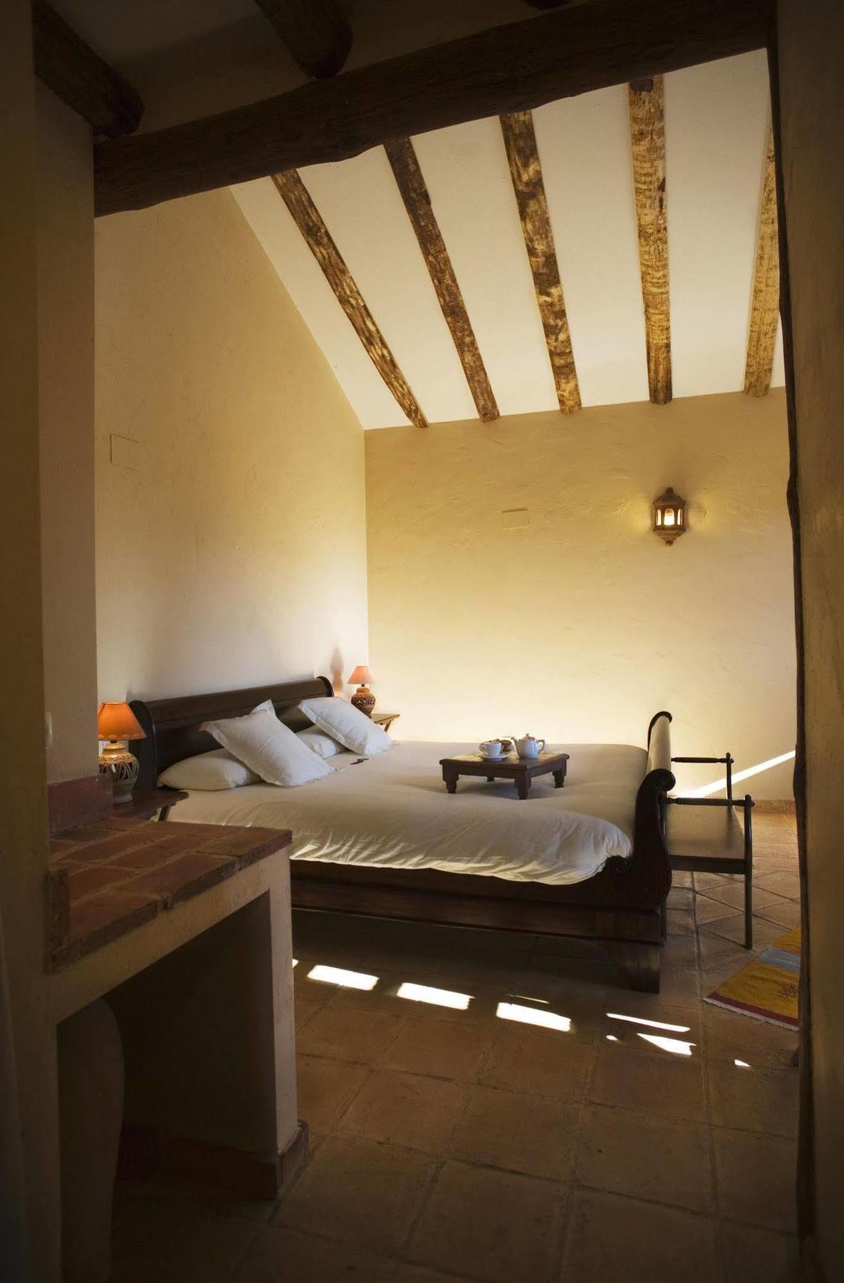 Hotel Rural La Data Gallegos Eksteriør bilde